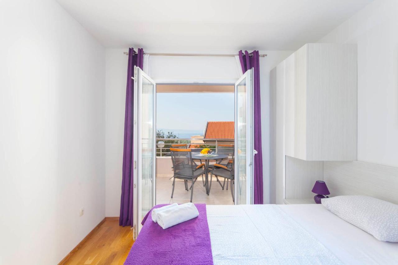 Apartments Dora Makarska Esterno foto